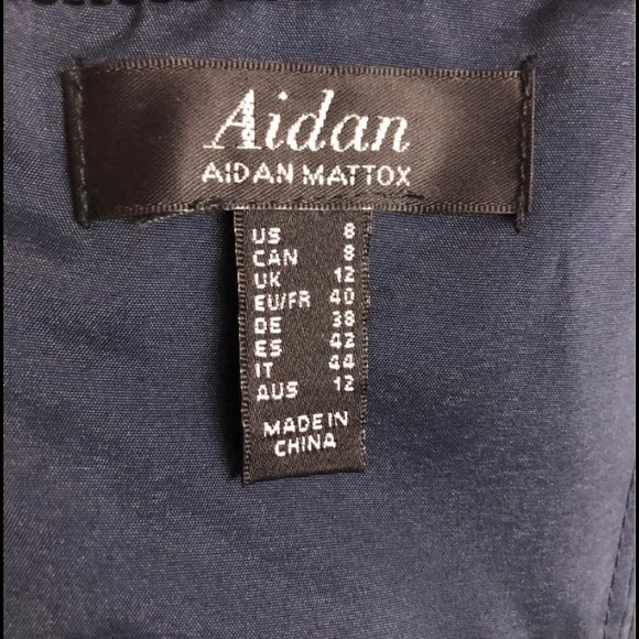 Dress - Picture 5 of 10